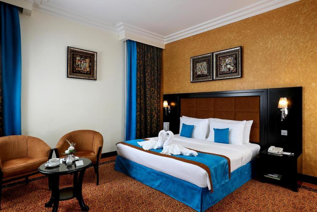 Royal Grand