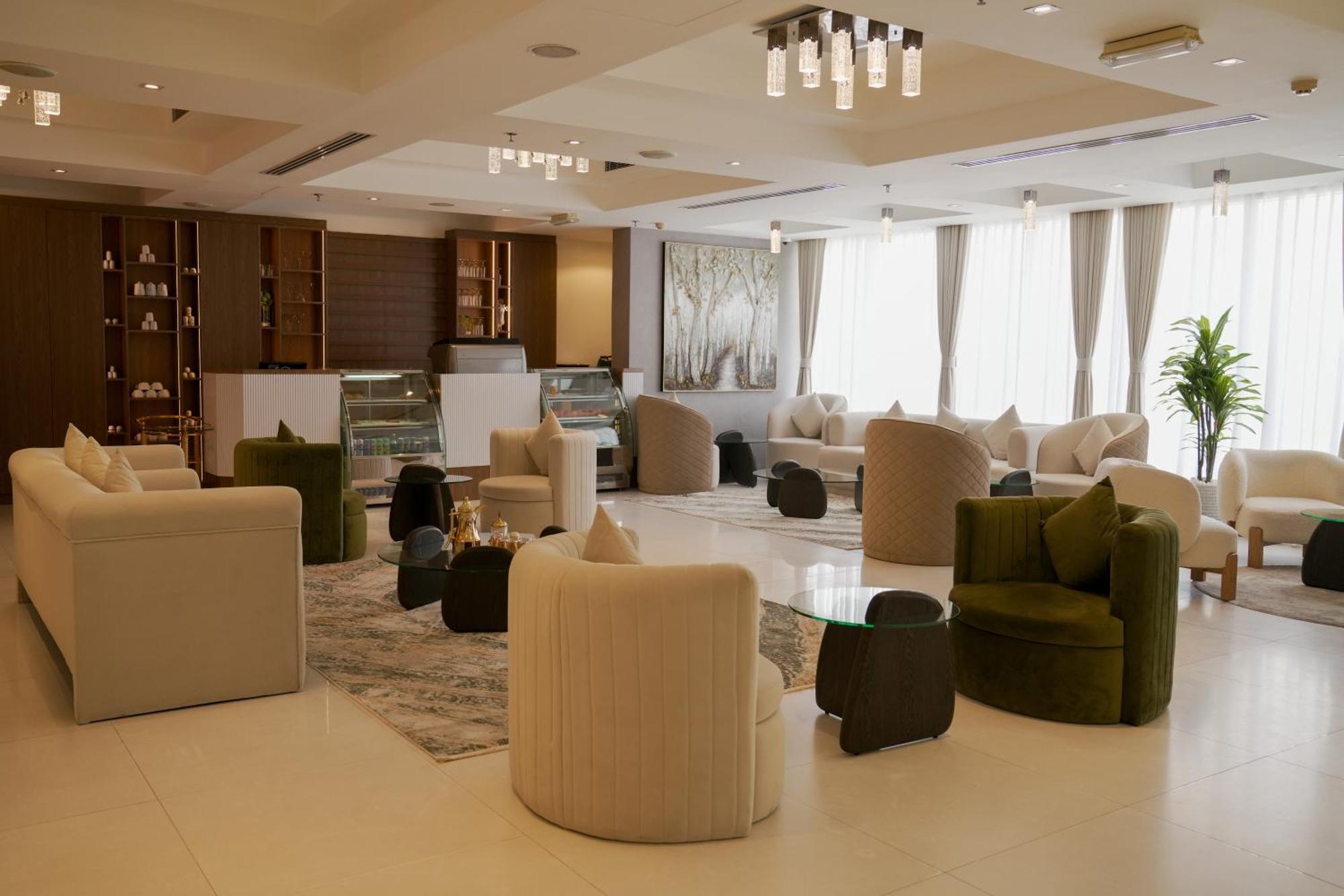 Royal Grand